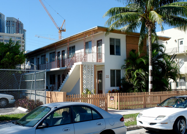 600 NE 23rd St in Miami, FL - Building Photo - Building Photo