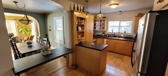 716 Edgewood Pl in Whitefish, MT - Building Photo