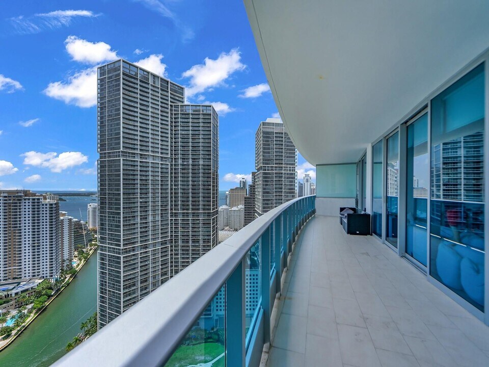 200 Biscayne Boulevard Way, Unit 3603 in Miami, FL - Foto de edificio
