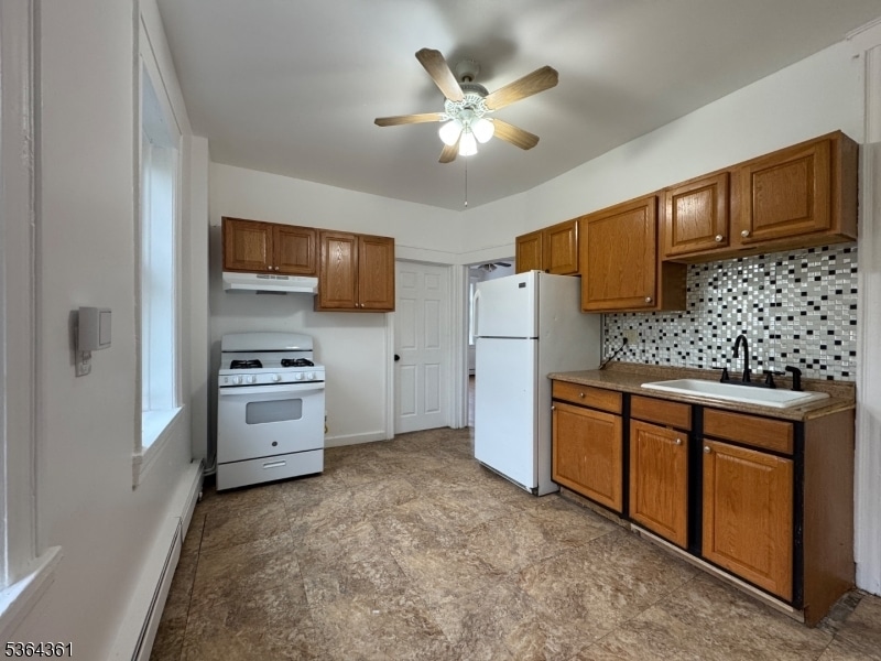 253 Palisade Ave in Garfield, NJ - Building Photo