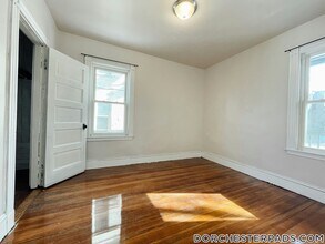 6 Taft St in Boston, MA - Building Photo - Building Photo