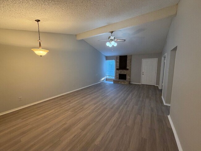7306 Hardesty in San Antonio, TX - Building Photo - Building Photo