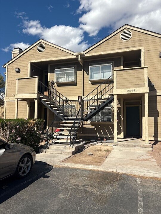 2665 Bryandouglas Dr in Las Vegas, NV - Building Photo