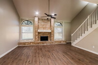 19611 Pine Cluster Ln in Humble, TX - Foto de edificio - Building Photo