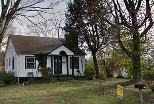 3502 Lansing Ave in Knoxville, TN - Building Photo