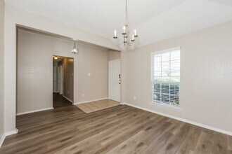 721 Horseshoe Ct in Desoto, TX - Building Photo - Building Photo