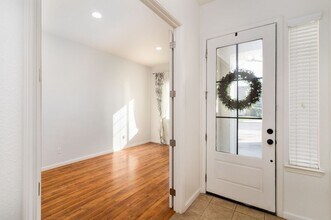 3350 W Stewart Ave in Visalia, CA - Building Photo - Building Photo