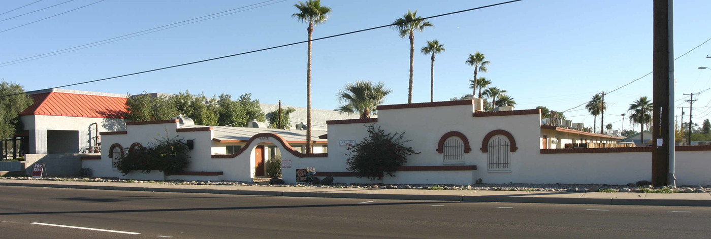 Del Toro in Tempe, AZ - Building Photo