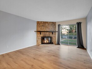 14142 E Colorado Dr in Aurora, CO - Building Photo - Building Photo