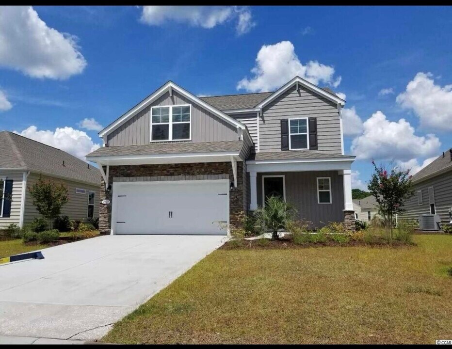2821 Scarecrow Way in Myrtle Beach, SC - Building Photo