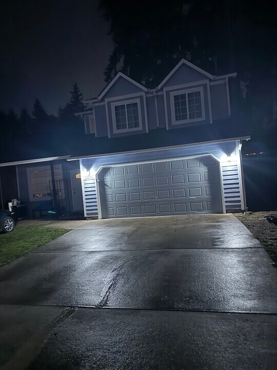 4906 Marian Dr NE in Olympia, WA - Building Photo