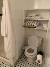 1914 Biltmore St NW, Unit English Basement in Washington, DC - Building Photo - Building Photo