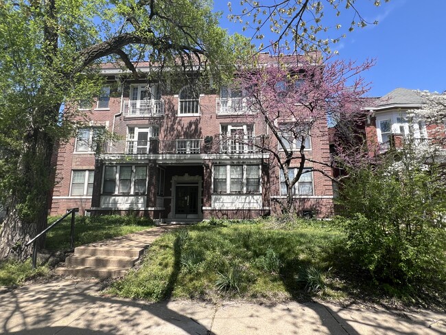 6041 Waterman Blvd, Unit 6041 waterman