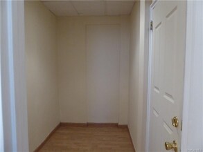 140 N Broadway in Irvington, NY - Building Photo - Building Photo