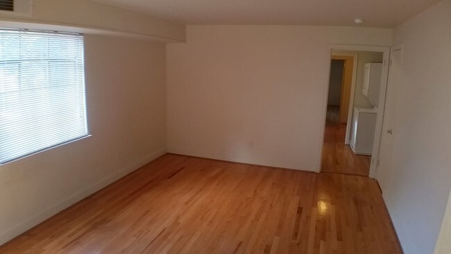 1015 Carolina Ave NW-Unit -3 in Winston-Salem, NC - Building Photo - Building Photo