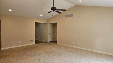 801 Veterans Ln in Crown Point, IN - Building Photo - Building Photo