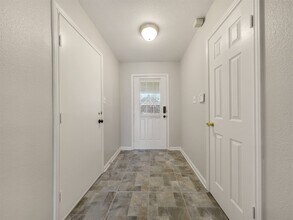 19715 Bambiwoods Ct in Humble, TX - Building Photo - Building Photo