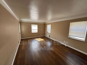 1740 Carrahen Ave in Cincinnati, OH - Building Photo - Building Photo