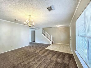 407 Bluegrass Creek in San Antonio, TX - Building Photo - Building Photo