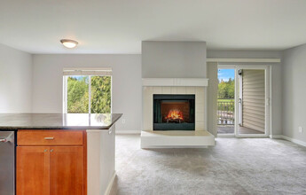 12300 Harbour Pointe Blvd, Unit BB205 in Mukilteo, WA - Building Photo - Building Photo