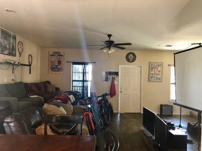 308 Holik St in College Station, TX - Building Photo - Building Photo