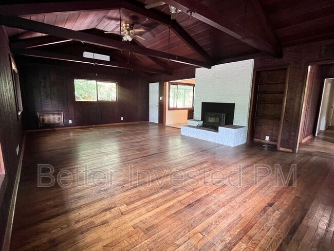 24665 Birch St in Willits, CA - Building Photo - Building Photo