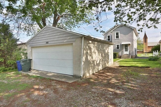 105 Morse Rd in Columbus, OH - Building Photo - Building Photo