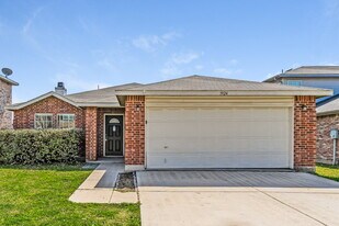 1924 Kittredge Way in Justin, TX - Building Photo