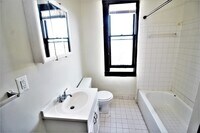 223 E Preston St photo'