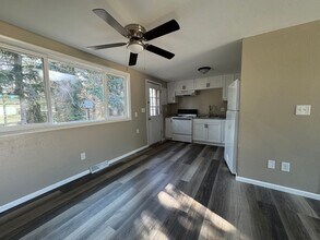 1130 6th St NE in Minot, ND - Building Photo - Building Photo