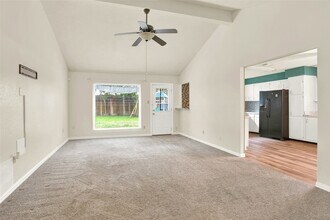 6219 Silver Leaf Dr in League City, TX - Building Photo - Building Photo