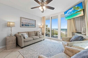 833 Santa Rosa Blvd in Fort Walton Beach, FL - Building Photo