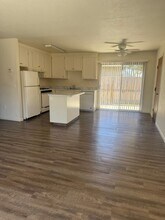 145 Finale Way in Tracy, CA - Building Photo - Building Photo