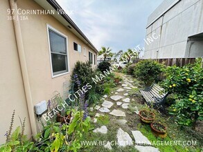 97 Corinthian Walk in Long Beach, CA - Building Photo - Building Photo