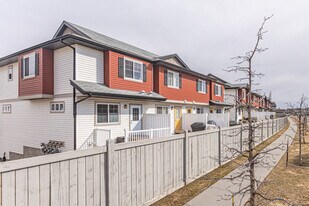 Street Station Condominiums in Edmonton, AB - Building Photo