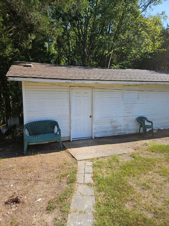 294 Bryson St in Guntown, MS - Building Photo