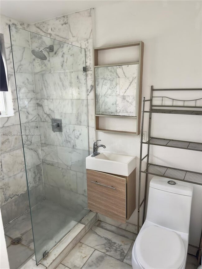 property at 922 Jefferson Ave