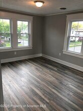 1630 Clay Ave in Dunmore, PA - Building Photo - Building Photo