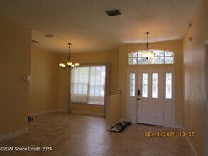 1882 Woodfield Cir in Melbourne, FL - Building Photo - Building Photo