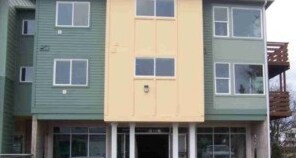 13505 Ambaum Blvd SW in Burien, WA - Building Photo - Building Photo