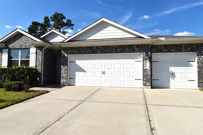 property at 5930 Dovershire Blf Wy