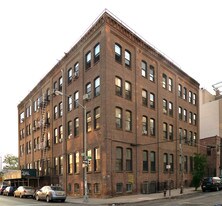 119 N 11th St in Brooklyn, NY - Building Photo
