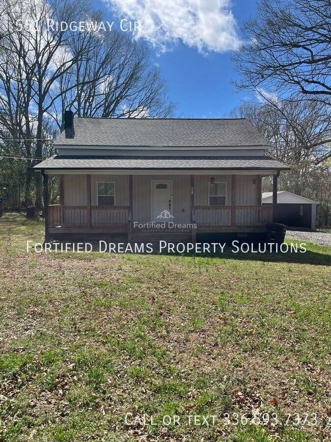 property at 551 Ridgeway Cir