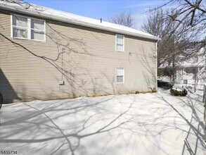 17 Holsman St in Paterson, NJ - Building Photo - Building Photo