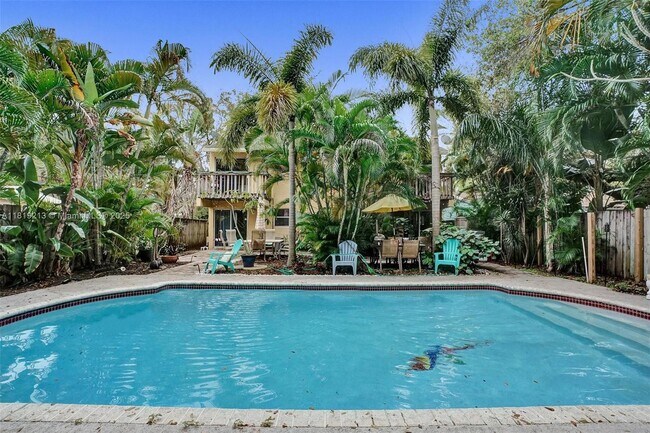 property at 307 SW 11th Ct