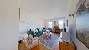 1850 Commonwealth Ave, Unit 41 in Boston, MA - Building Photo