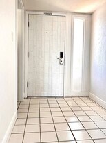 4031 Abbey Ct, Unit 4041 Abbey Court in Haines City, FL - Building Photo