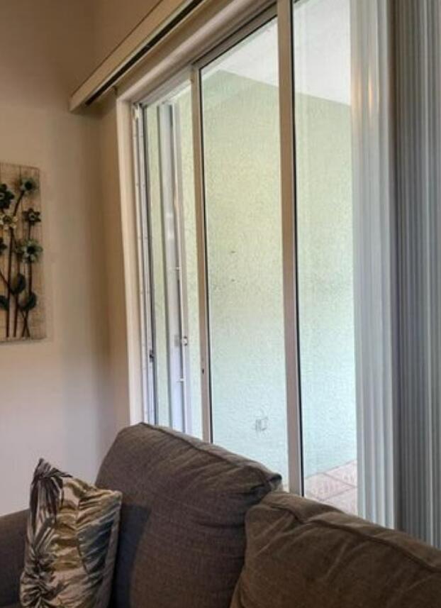 1517 SE Tidewater Pl in Stuart, FL - Building Photo - Building Photo