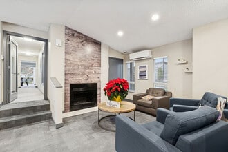 Tessera Apartments in Everett, WA - Building Photo - Building Photo