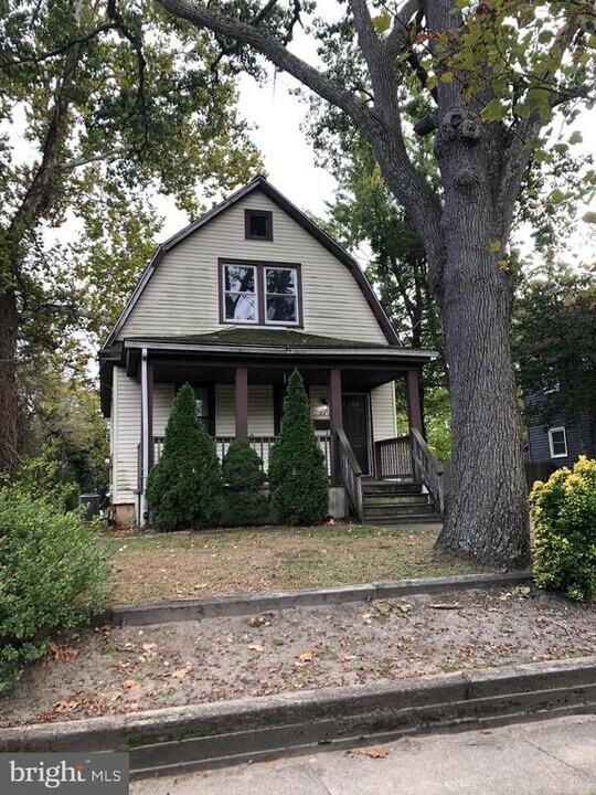 58 Chews Landing Rd in Clementon, NJ - Building Photo